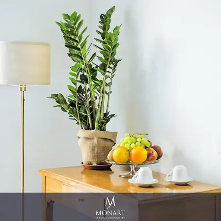 Monart Hospitality Cavour Penzion