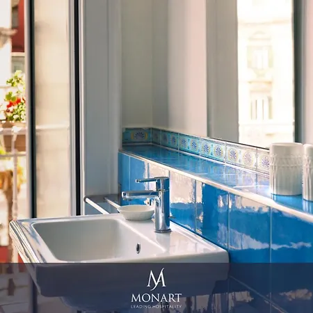 Monart Hospitality Cavour Bed & Breakfast Neapol
