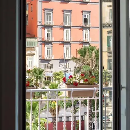 Monart Hospitality Cavour Bed & Breakfast Neapol